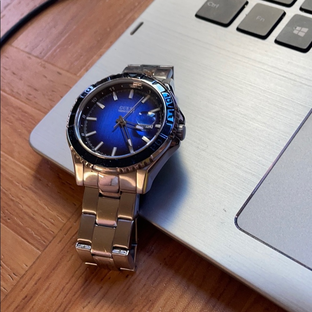 Guess Watch